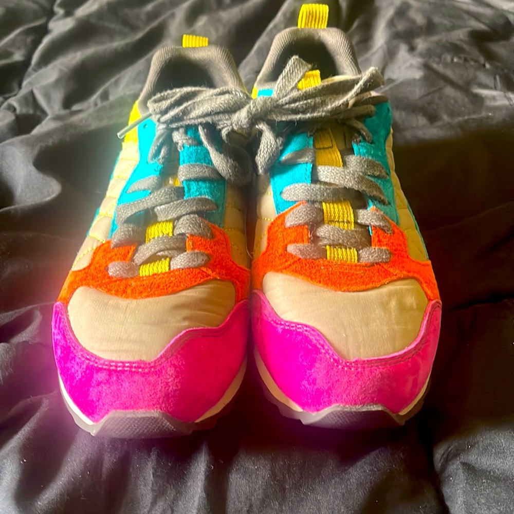 Merrell brindle multi-colored running shoes. Size 7 US. Barely worn, like new.
